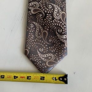 John Sparks tan and blue tie
